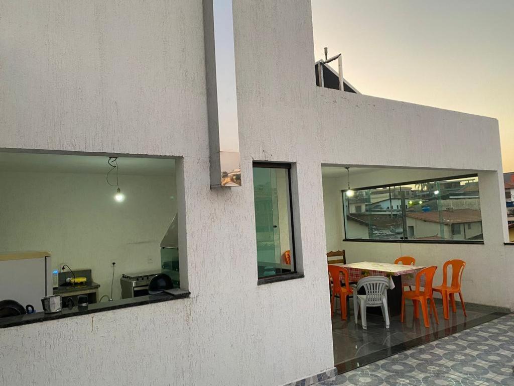 Nx Quarto em Acomodações Particulares *